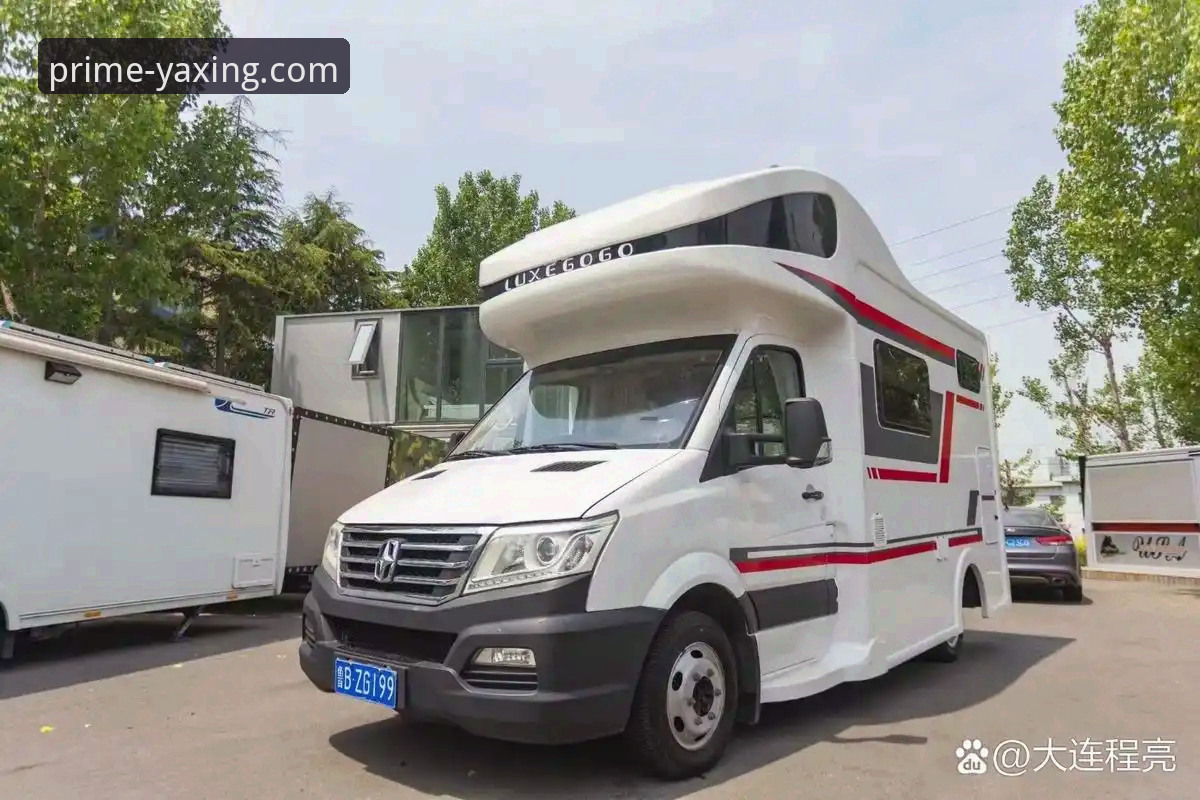 亚星R7T9房车报价深度解析：配置、体验与市场定位详解